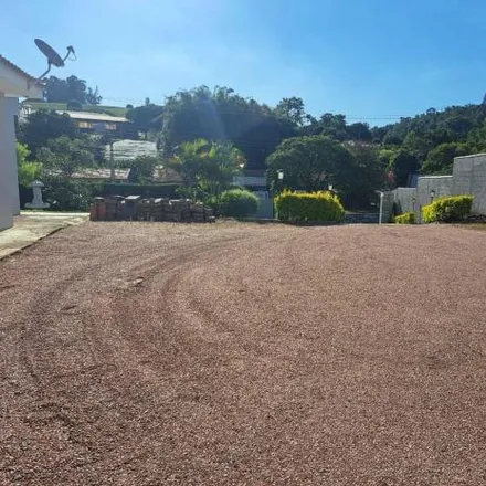 Rent this 5 bed house on Avenida Ricieri Chiquetto in Cavalli, Louveira - SP