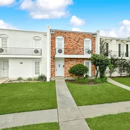Rent this 3 bed townhouse on 883 Martin Behrman Avenue in Metairie, LA 70005