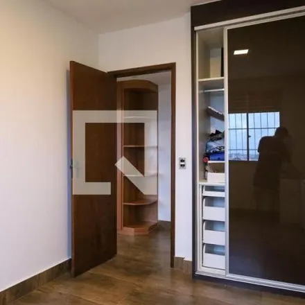 Rent this 2 bed apartment on Rua Zínia in Havaí, Belo Horizonte - MG