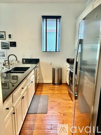 Image 5 - 107 East 29th Street, Unit 107 - Townhouse for rent