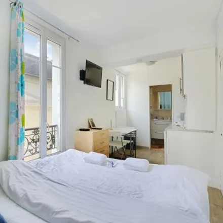 Image 5 - 216 Rue du Faubourg Saint-Honoré, 75008 Paris, France - Apartment for rent