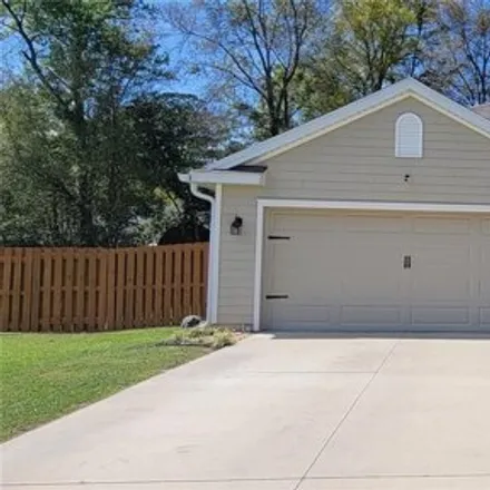 Rent this 4 bed house on 19598 Northwest 229th Street in High Springs, Alachua County