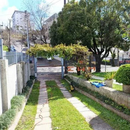 Buy this 2 bed house on Rua Cenira Cambruzzi in Planalto, Farroupilha - RS