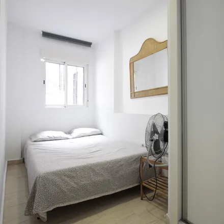 Image 2 - Madrid, Centro Europeo de Estudios Profesionales, Paseo de Extremadura, 28011 Madrid - Apartment for rent