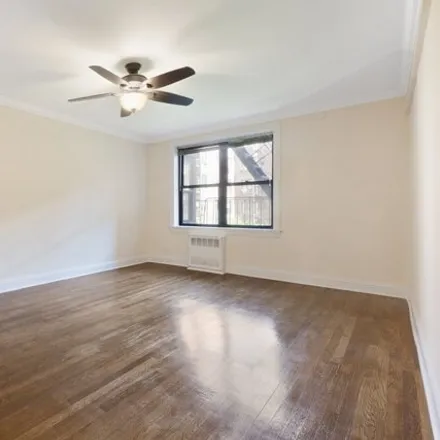 Image 6 - 4501 Broadway, New York, NY 10040, USA - Apartment for sale