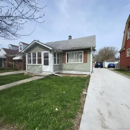 Buy this 2 bed house on 1898 Arlington Avenue in Lincoln Park, MI 48146