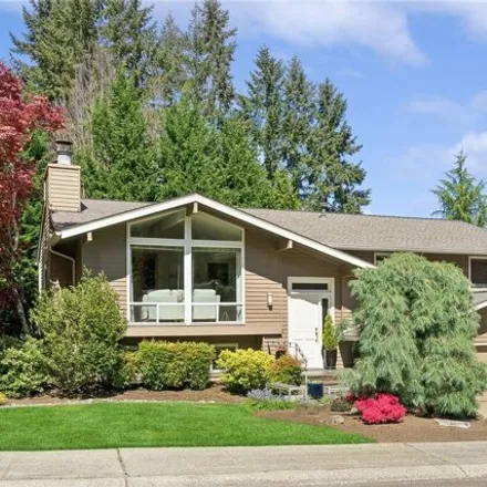 Buy this 4 bed house on 17500 Northeast 33rd Place in Redmond, WA 98052