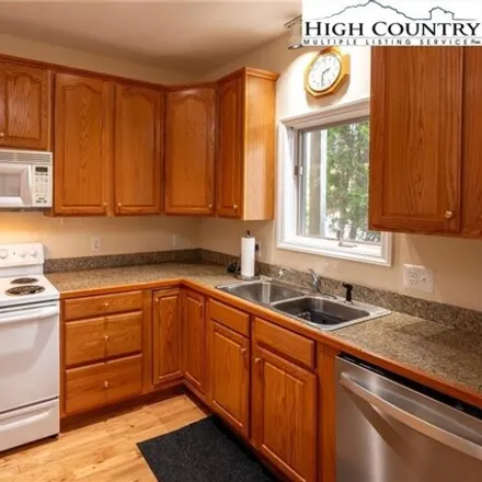 Image 6 - Evergreen Springs Court, Ansley Heights, Watauga County, NC 28605, USA - Condo for sale