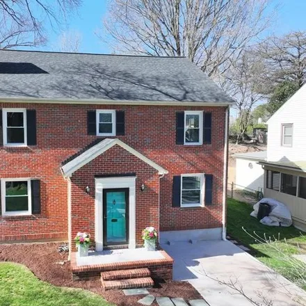 Buy this 3 bed house on 127 Canterbury Road in Danville, VA 24541