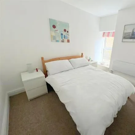 Image 8 - Strawberry Hill, Little Haven, SA62 3UR, United Kingdom - Apartment for sale