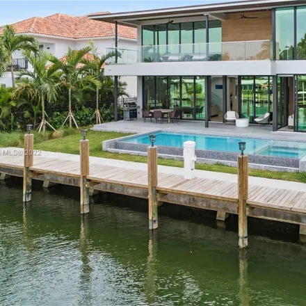 Buy this 6 bed house on 1299 Cordova Road in Lauderdale Harbors, Fort Lauderdale