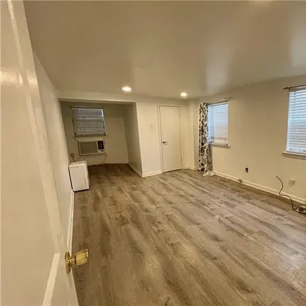 Image 6 - 400 State Street, New Orleans, LA 70118, USA - Duplex for rent