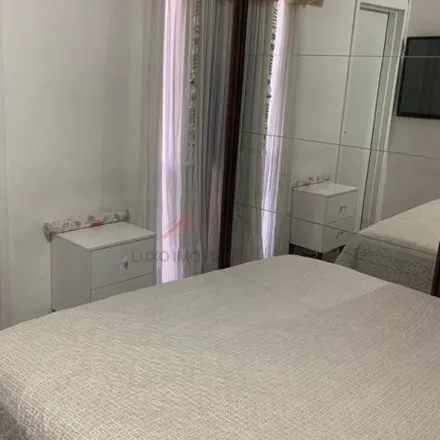 Buy this 2 bed apartment on Rua Egídio Gazola in Vila Guarani, Mauá - SP