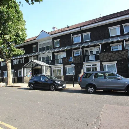 Image 2 - Scoulding House, Mellish Street, Millwall, London, E14 8NP, United Kingdom - Apartment for rent