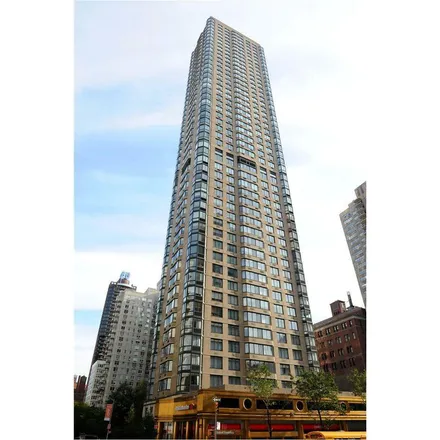 Image 6 - 200 East 65th Street, New York, NY 10065, USA - Apartment for rent