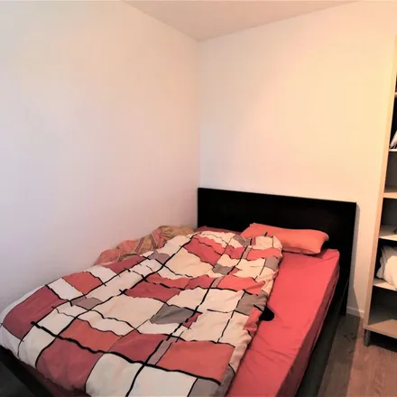 Rent this 2 bed apartment on Stargarder Straße 7 in 22147 Hamburg, Germany