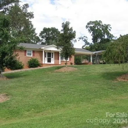 Buy this 3 bed house on 190 Fairfield Lane in Alexander County, NC 28681