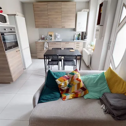 Rent this 4 bed apartment on 47 Rue de Trévise in 59024 Lille, France