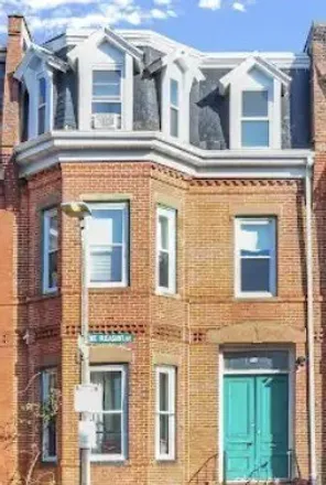 Image 1 - 94 Mount Pleasant Avenue, Boston, MA 02119, USA - House for rent
