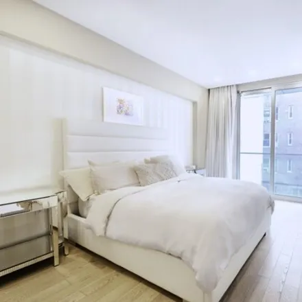 Image 5 - 337 East 62nd Street, New York, NY 10065, USA - Condo for sale