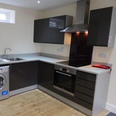 Rent this 2 bed apartment on The Bear in 8 High Street, Maidenhead