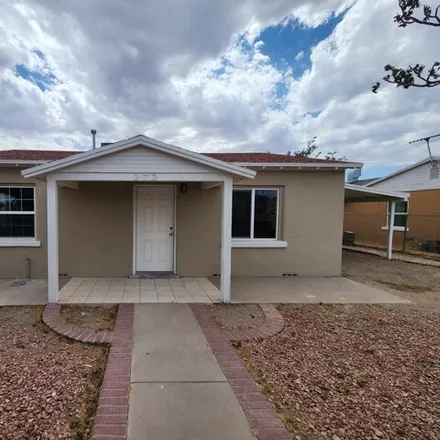 Buy this 3 bed house on 273 Red Robin Dr in El Paso, Texas