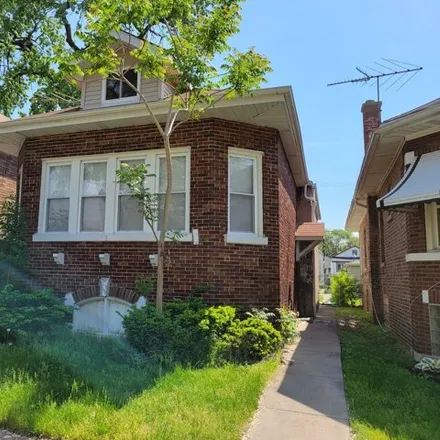 Image 1 - 7629 South Rhodes Avenue, Chicago, IL 60619, USA - House for sale