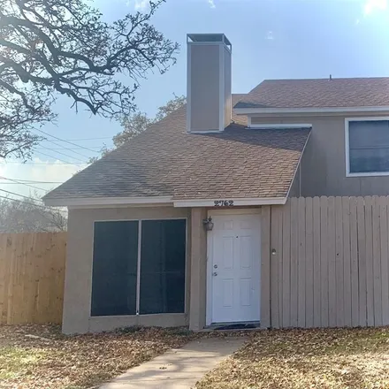 Image 1 - 2762 Parkchester Drive, Arlington, TX 76015, USA - Duplex for rent