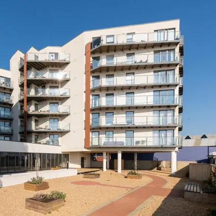 Rent this 2 bed apartment on Mariner Point in Brighton Road, Shoreham-by-Sea