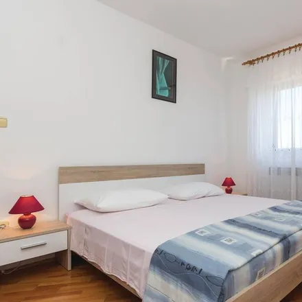 Rent this 2 bed apartment on 52212 Fažana