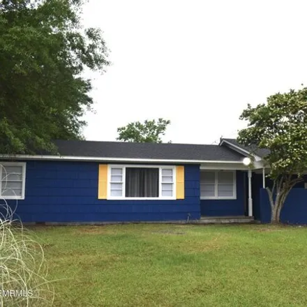 Rent this 2 bed house on 5115 15th Street in Meridian, MS 39307