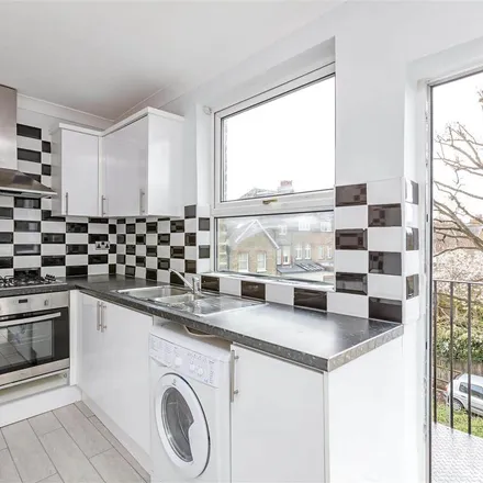 Rent this 3 bed apartment on The Park Dental Clinic in 323 Upper Richmond Road West, London