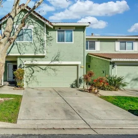 Buy this 3 bed townhouse on 331 Shoreline Drive in Pittsburg, CA 94565