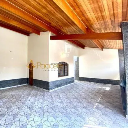Buy this 3 bed house on Rua Júlio Prestes de Albuquerque in Cavarucanguera, Taubaté - SP