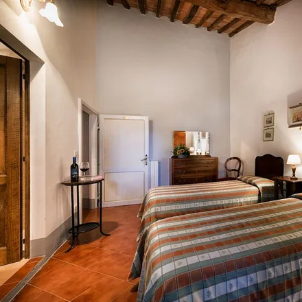 Image 6 - Trequanda, Siena, Italy - House for rent