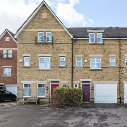 Buy this 4 bed townhouse on Trap Grounds in Frenchay Road, Central North Oxford