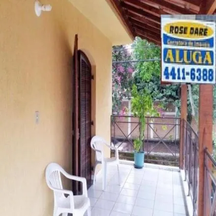 Buy this 3 bed house on Avenida Maria Alvim Soares in Alvinópolis, Atibaia - SP