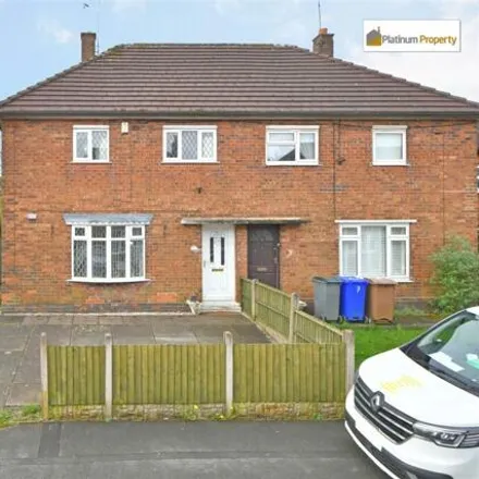 Buy this 3 bed duplex on Sandcrest Place in Longton, ST3 5NE