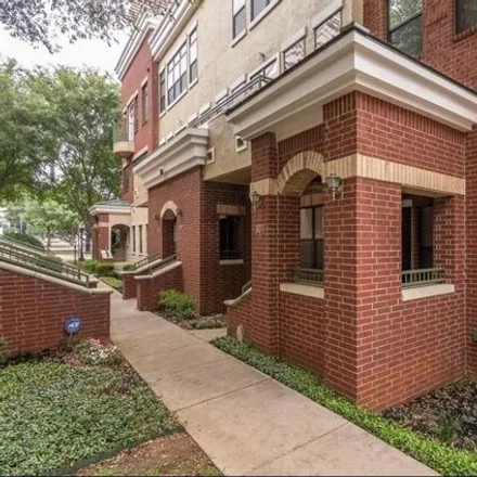 Rent this 2 bed condo on Beaconsfield Lane in Arlington, TX 76011