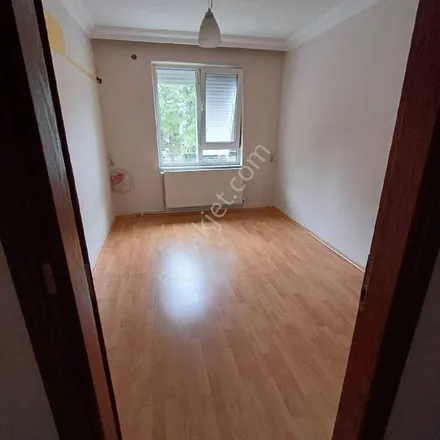 Rent this 3 bed apartment on 419 Sokak 5 in 07070 Konyaaltı, Turkey