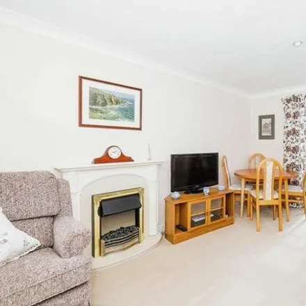 Image 2 - Penrose Guest House, 8 Penrose Terrace, Gulval, TR18 2HQ, United Kingdom - Apartment for sale