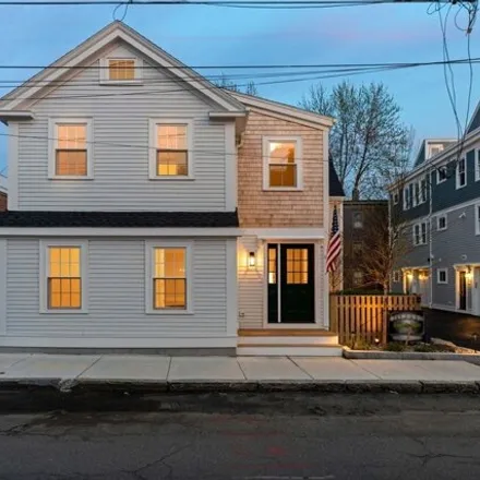 Buy this 3 bed condo on 143 Derby Street in Salem, MA 01970