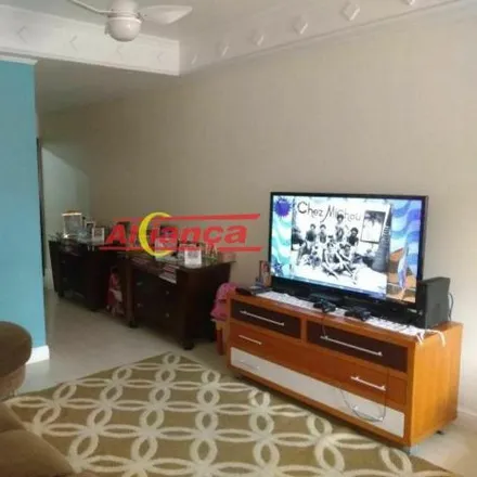 Rent this 4 bed house on Rua Antônio Abude in Jardim Paraventi, Guarulhos - SP