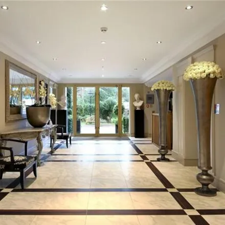 Image 2 - Brockenhurst Road, South Ascot, SL5 9HB, United Kingdom - Room for rent