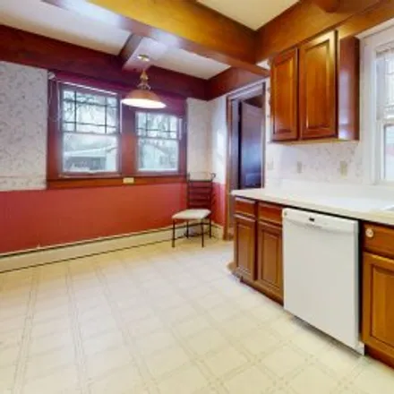 Buy this 4 bed apartment on 202 East Adams Avenue