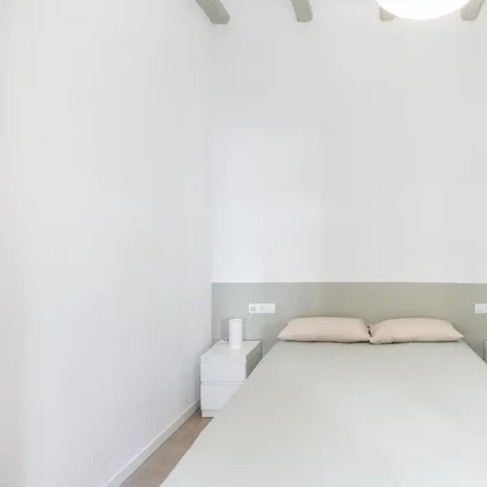 Image 1 - Carrer de València, 462, 08013 Barcelona, Spain - Apartment for rent
