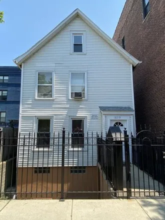 Rent this studio house on 1839 South Racine Avenue in Chicago, IL 60608
