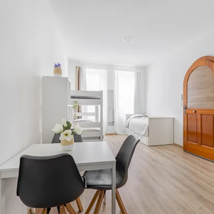 Rent this 2 bed apartment on Rheingoldstraße 38 in 68199 Mannheim, Germany