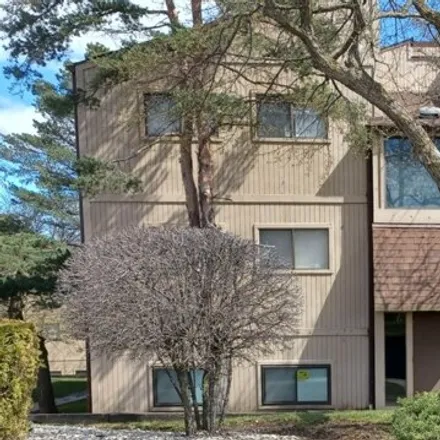 Buy this 2 bed condo on 28506 West Benjamin Avenue in Fox Lake, Lake County