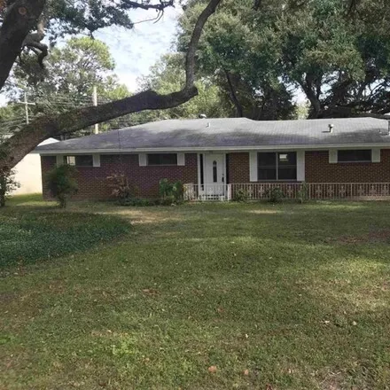 Buy this 4 bed house on 2138 Valencia Avenue in Monroe, LA 71201